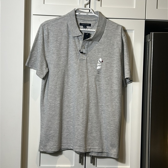 Tommy Hilfiger Custom Fit Polo Shirt Grey Short Sleeve Moisture Wicking NWT - Picture 2 of 14